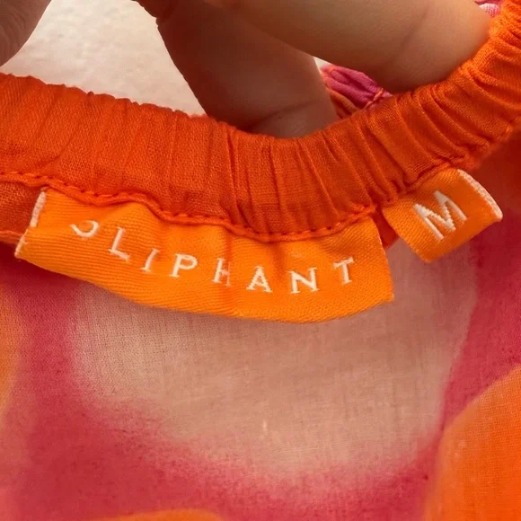 ✨ Oliphant Orange Star Smocked Dress ✨ - Picture 3 of 6